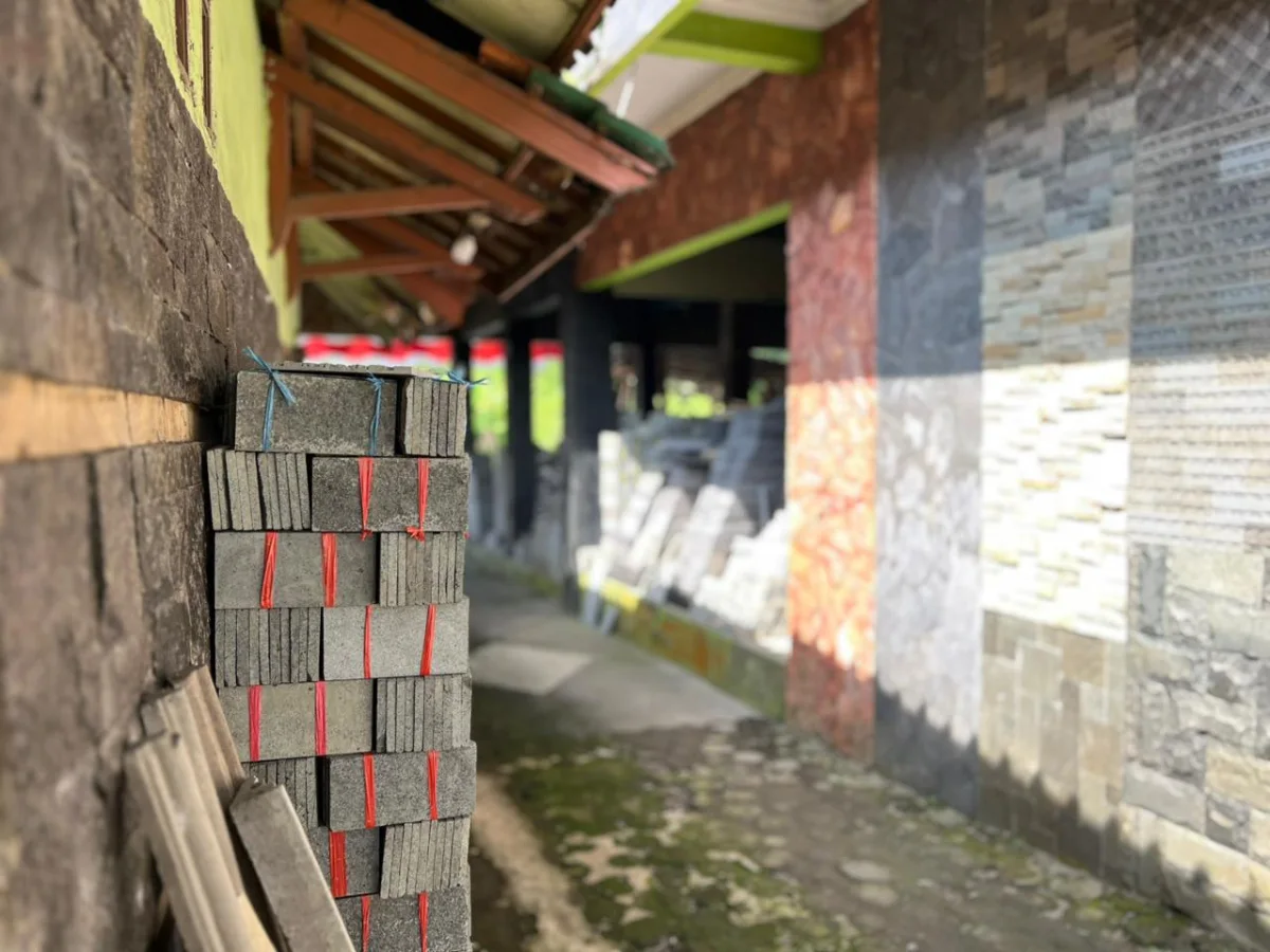 Visual contoh batu alam untuk rumah dan proyek
