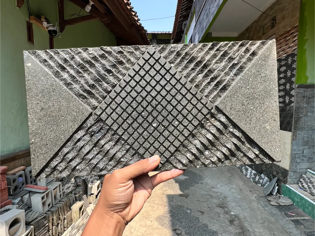 Andesit Matahari 20x40