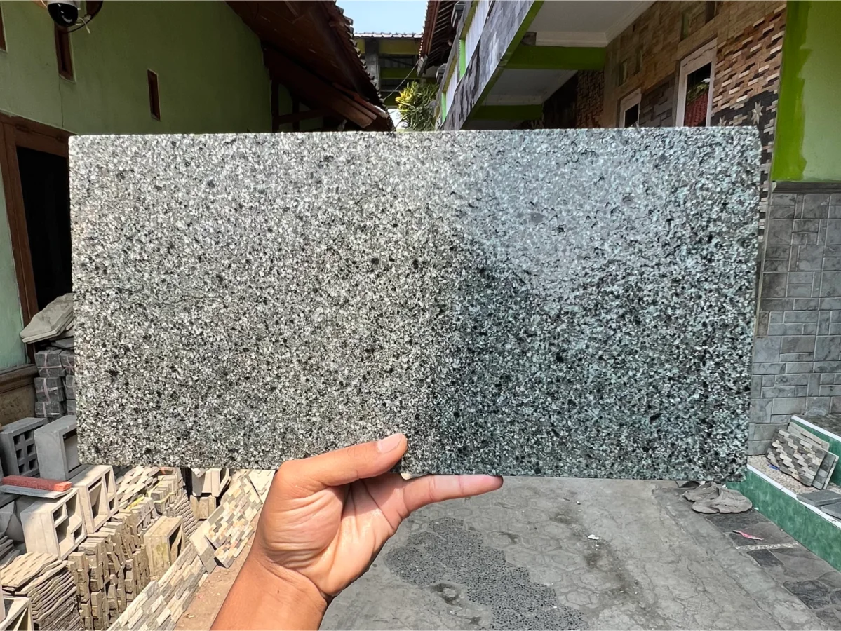 Andesit Basalto 20x40