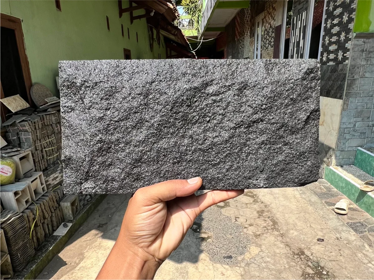 Candi Rata Alam RTA untuk fasad, pagar, pilar, taman, dan dinding batu alam.